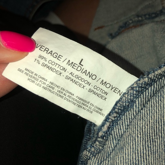 CUTE JACKET ALERT 🥳 - Picture 3 of 3